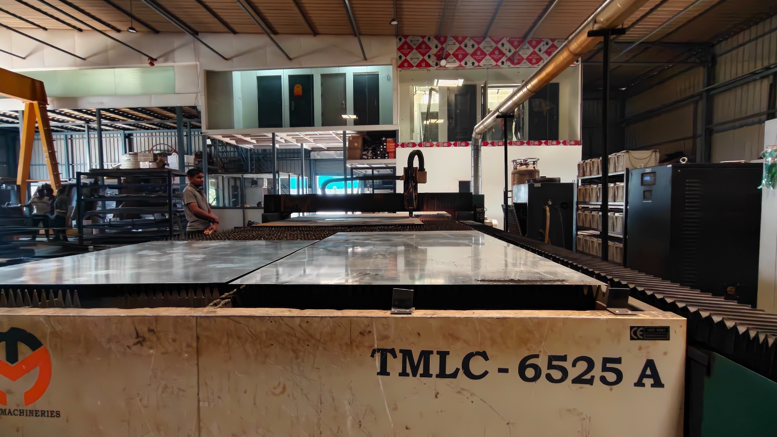 Laser Cutting Machine